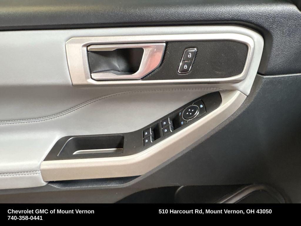 used 2024 Ford Explorer car, priced at $33,300