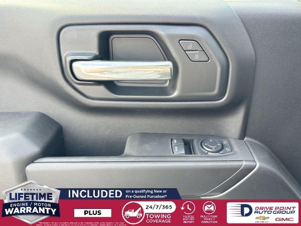 new 2025 Chevrolet Silverado 2500 car, priced at $47,528