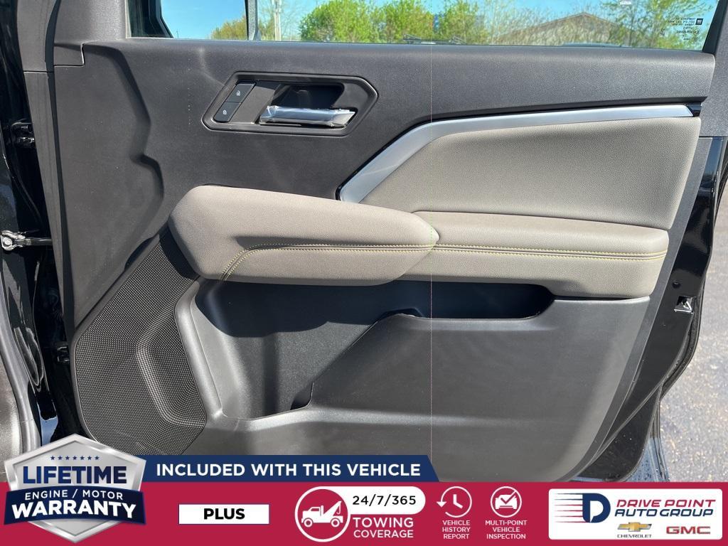new 2024 Chevrolet Colorado car, priced at $47,998