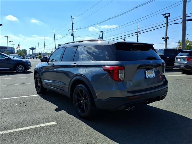 used 2022 Ford Explorer car, priced at $38,914
