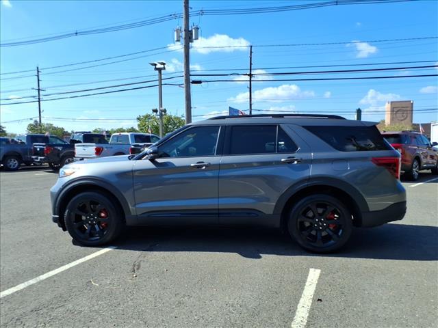 used 2022 Ford Explorer car, priced at $38,914