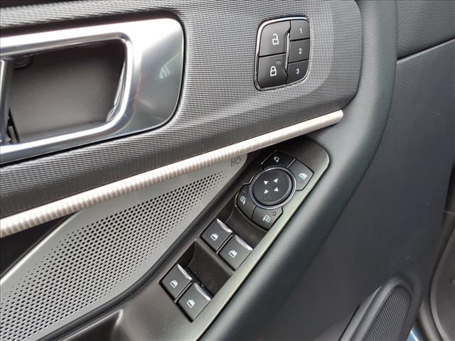 new 2025 Ford Explorer car, priced at $63,205