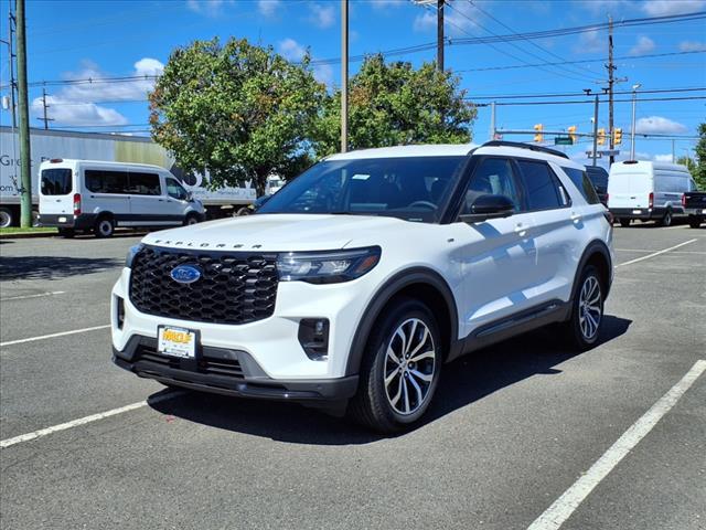 new 2025 Ford Explorer car, priced at $50,432