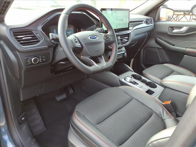 new 2025 Ford Escape car, priced at $30,704