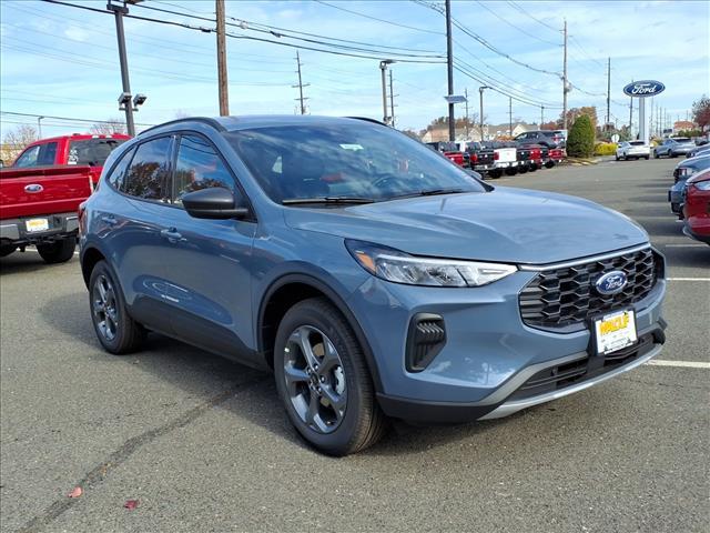 new 2025 Ford Escape car, priced at $31,204