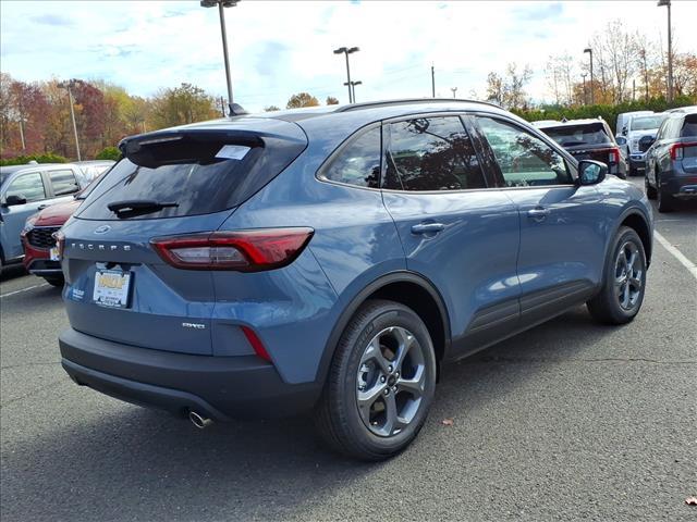 new 2025 Ford Escape car, priced at $30,704