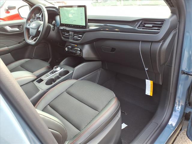 new 2025 Ford Escape car, priced at $30,704