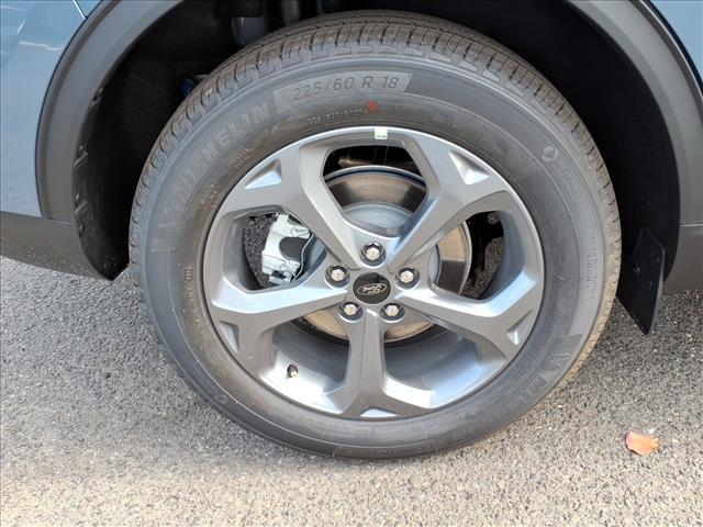 new 2025 Ford Escape car, priced at $30,704