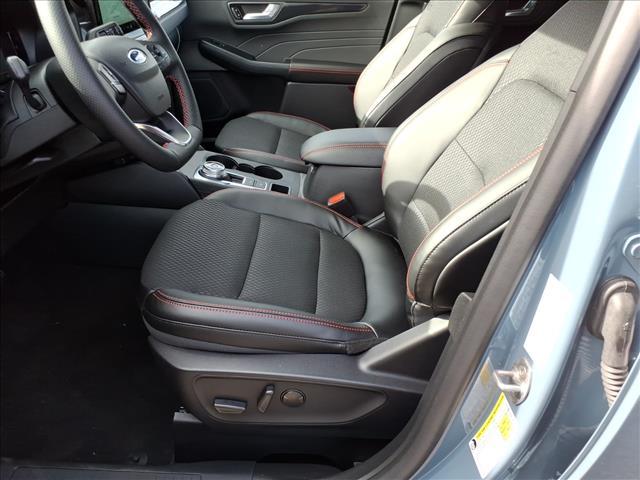 new 2025 Ford Escape car, priced at $30,704