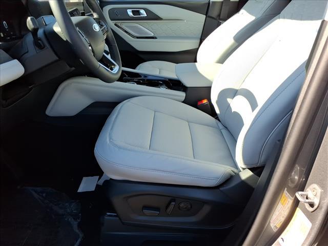 new 2025 Ford Explorer car, priced at $61,500