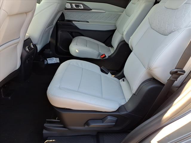 new 2025 Ford Explorer car, priced at $61,500