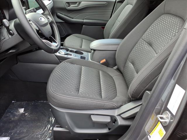 new 2025 Ford Escape car, priced at $30,562