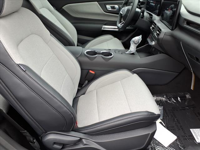 new 2025 Ford Mustang car, priced at $35,657