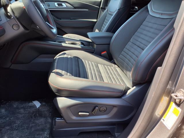 new 2025 Ford Explorer car, priced at $56,897