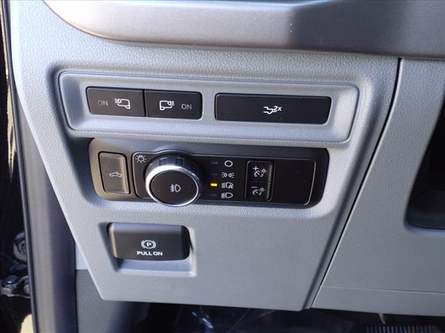 new 2024 Ford F-150 car, priced at $61,955