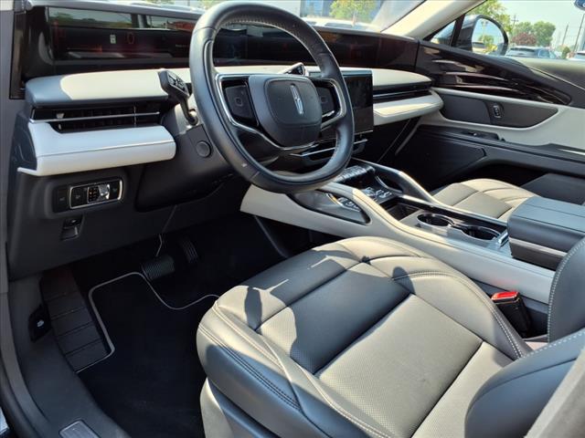 used 2025 Lincoln Nautilus car, priced at $49,695