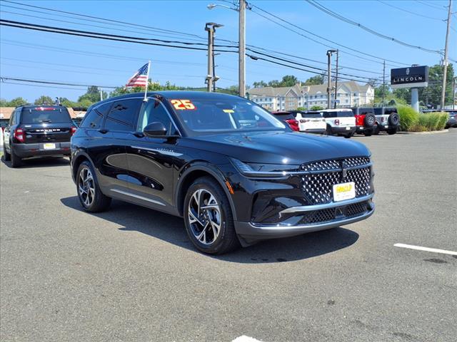 used 2025 Lincoln Nautilus car, priced at $49,695