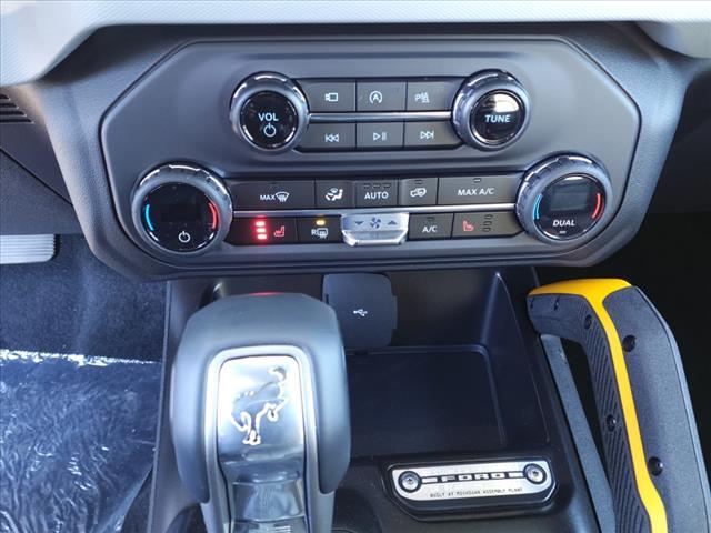 new 2023 Ford Bronco car