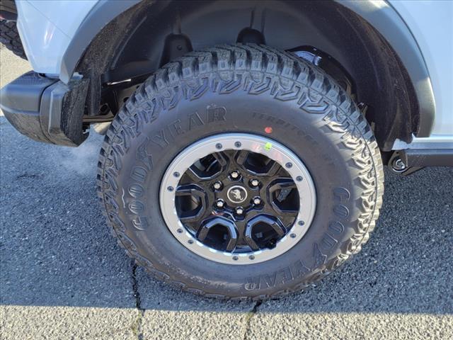 new 2023 Ford Bronco car