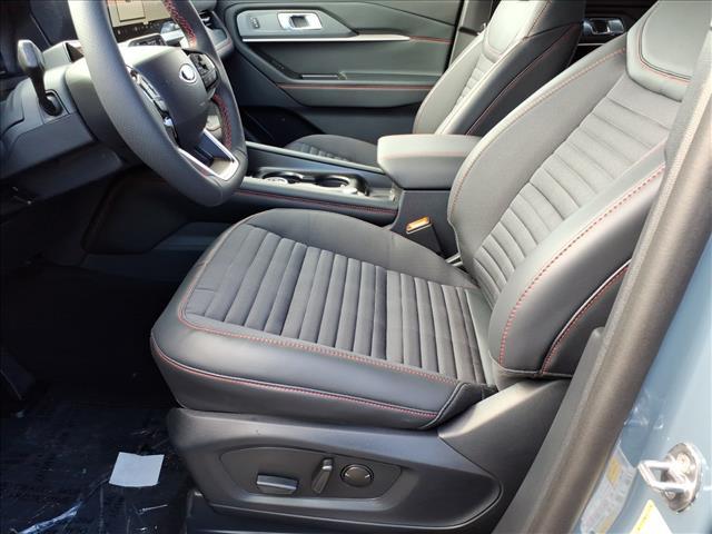 new 2025 Ford Explorer car, priced at $53,032