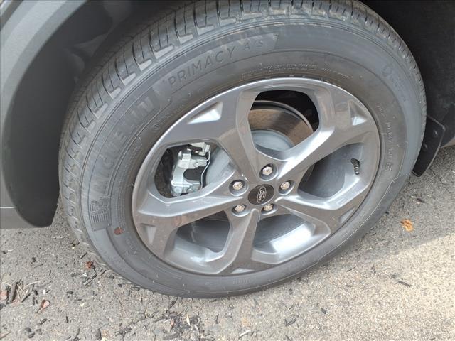 new 2025 Ford Escape car, priced at $31,067