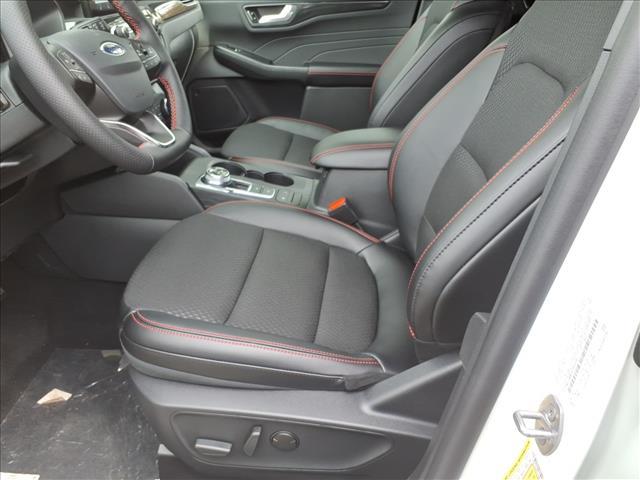 new 2025 Ford Escape car, priced at $31,067