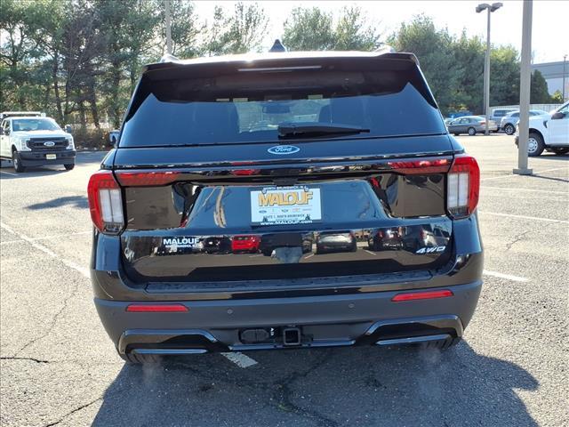 new 2025 Ford Explorer car, priced at $52,375