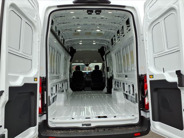 new 2025 Ford Transit-350 car