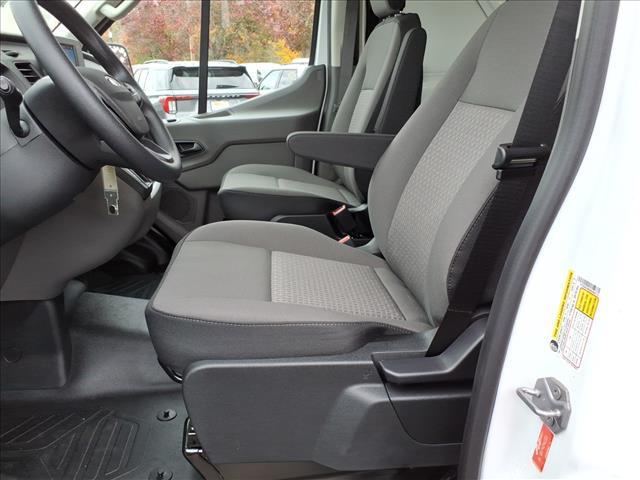 new 2025 Ford Transit-350 car