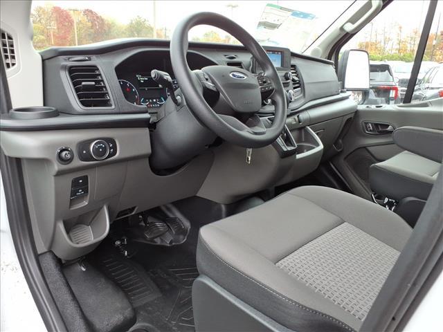 new 2025 Ford Transit-350 car