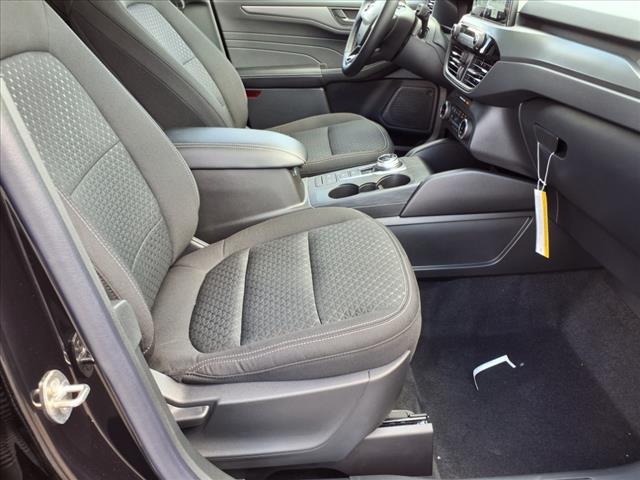 new 2025 Ford Escape car, priced at $29,414