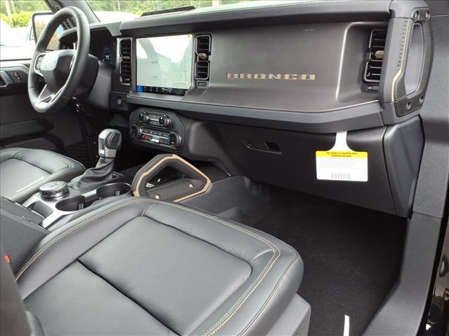 new 2025 Ford Bronco car