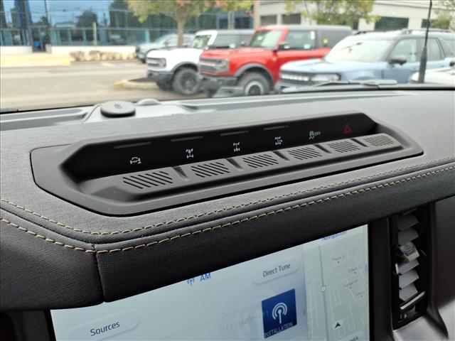 new 2025 Ford Bronco car