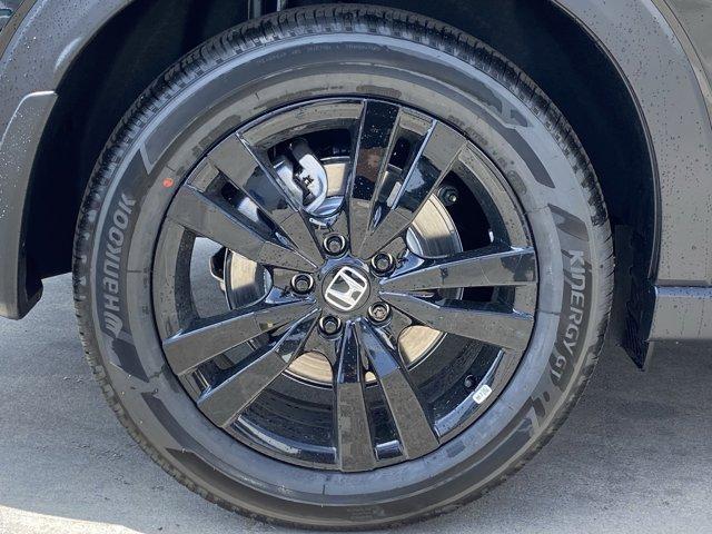 new 2026 Honda HR-V car, priced at $29,450