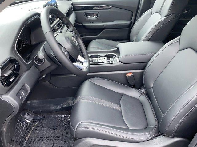new 2025 Honda Pilot car, priced at $51,550