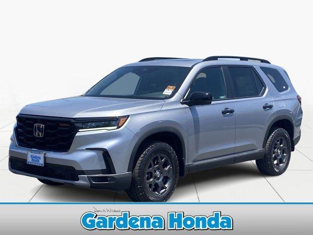 new 2025 Honda Pilot car, priced at $50,495