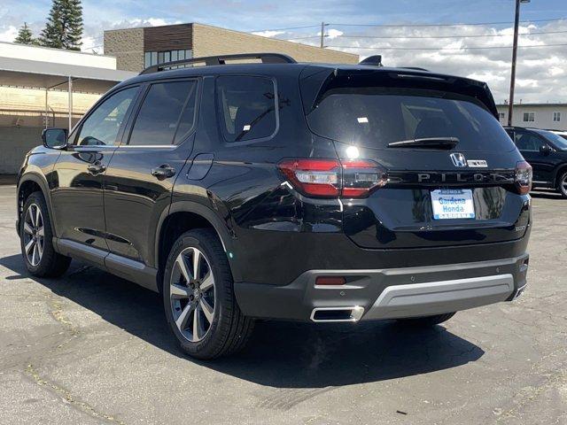 new 2025 Honda Pilot car, priced at $48,895