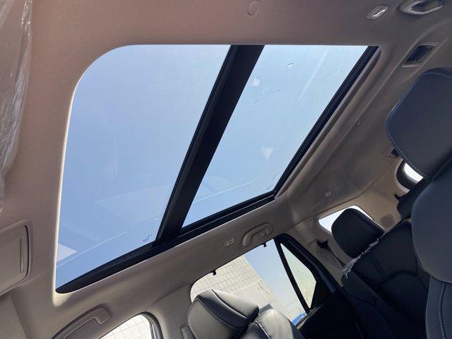 new 2025 Honda Pilot car, priced at $50,180