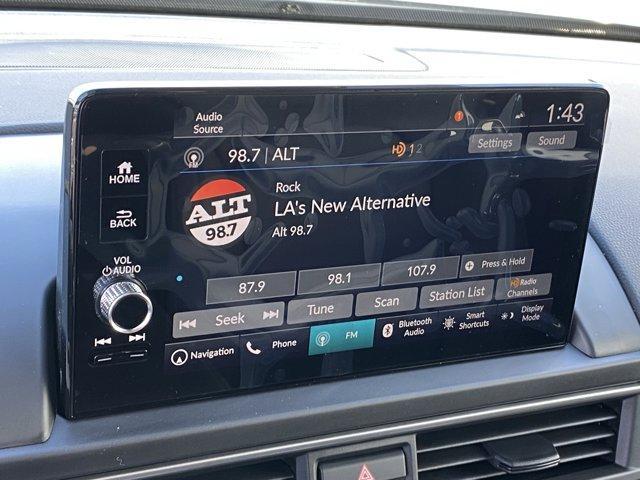 new 2025 Honda Pilot car, priced at $50,180