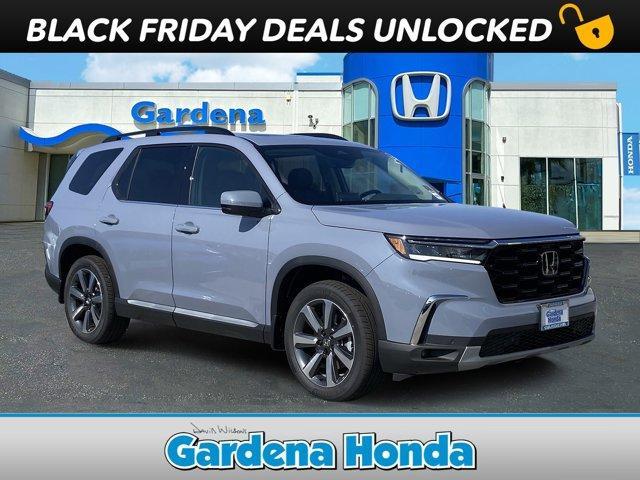 new 2025 Honda Pilot car, priced at $50,180