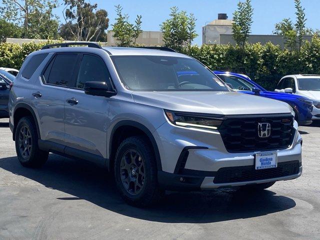 new 2025 Honda Pilot car, priced at $50,495