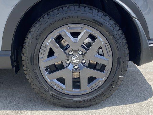 new 2026 Honda CR-V Hybrid car, priced at $40,705