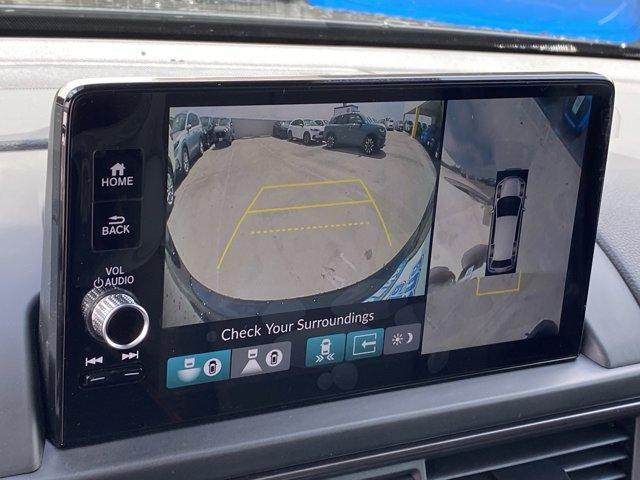 new 2025 Honda Pilot car, priced at $51,330