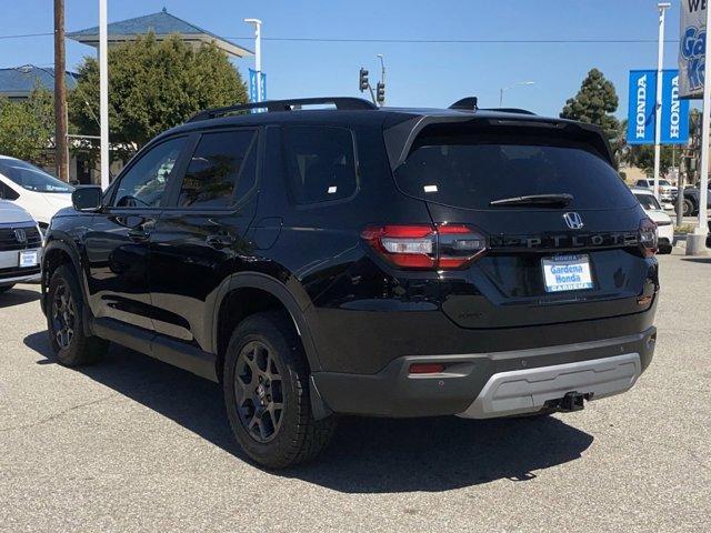 new 2025 Honda Pilot car, priced at $50,850