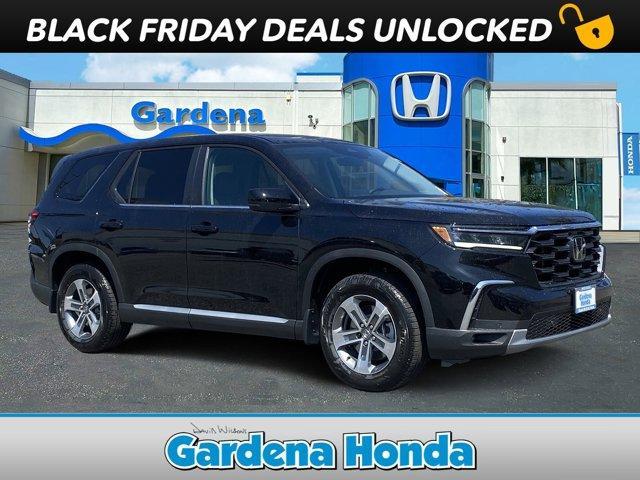 new 2025 Honda Pilot car, priced at $45,725