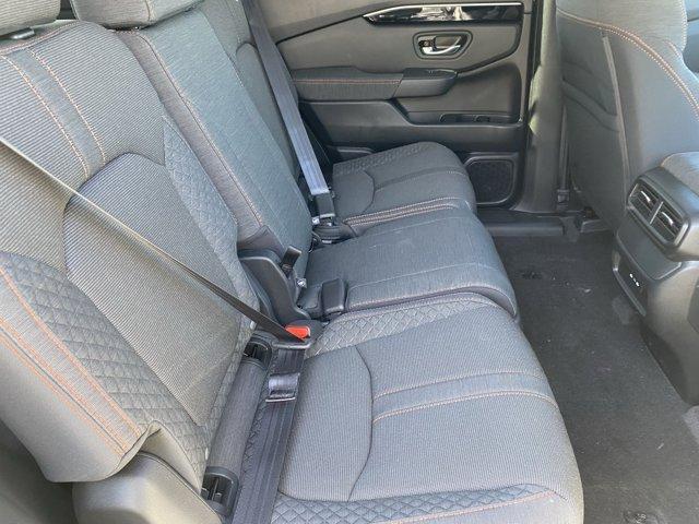 new 2025 Honda Pilot car, priced at $44,250