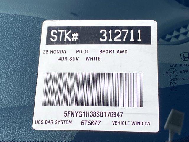 new 2025 Honda Pilot car, priced at $44,250