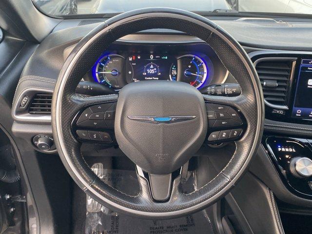 used 2021 Chrysler Pacifica Hybrid car, priced at $27,388