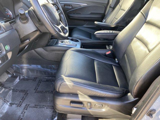 used 2022 Honda Pilot car, priced at $31,988