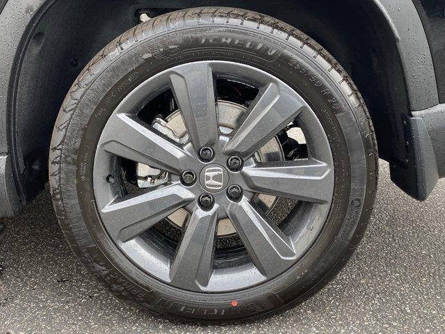 new 2025 Honda Pilot car, priced at $43,795